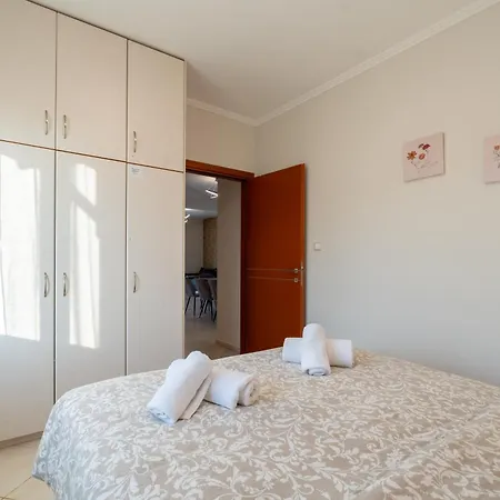 Sammys Sea Breeze Maisonette By Greece Valimítika
