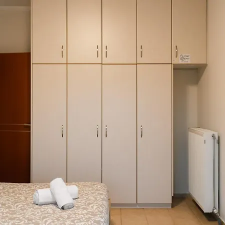 Sammys Sea Breeze Maisonette By Greece