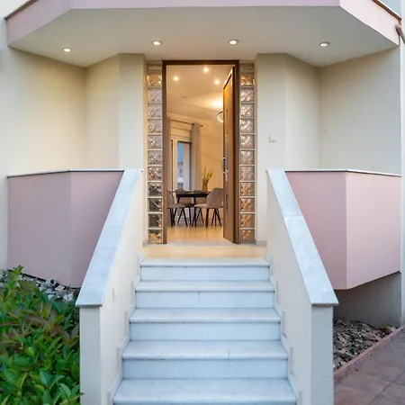Sammys Sea Breeze Maisonette By Greece 아파트 Valimítika